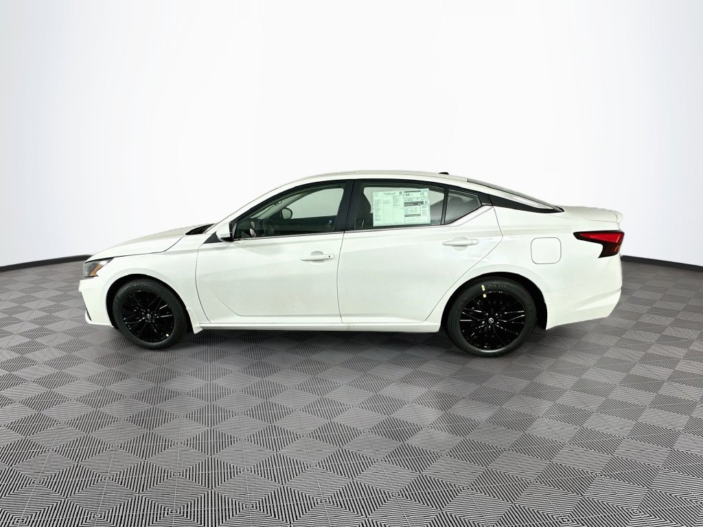 New 2026 Nissan Altima 2.5 SV w/ SV Special Edition Package FWD image 6