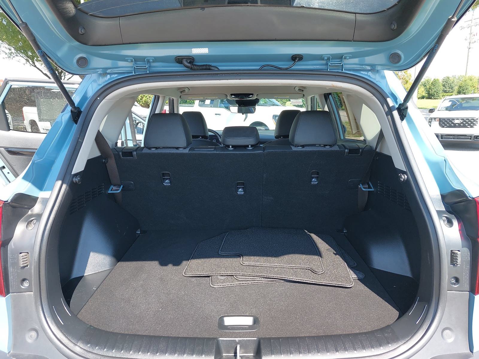 Used 2025 Kia Seltos S FWD image 12