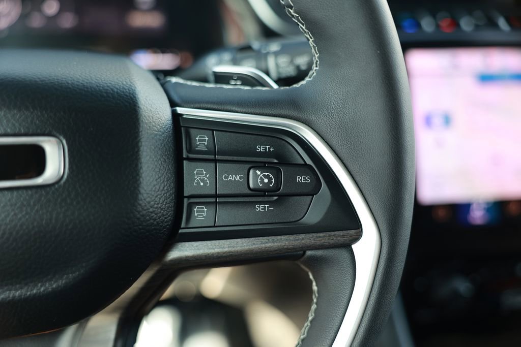 Used 2024 Jeep Grand Cherokee Limited 4xe w/ Luxury Tech Group II image 23