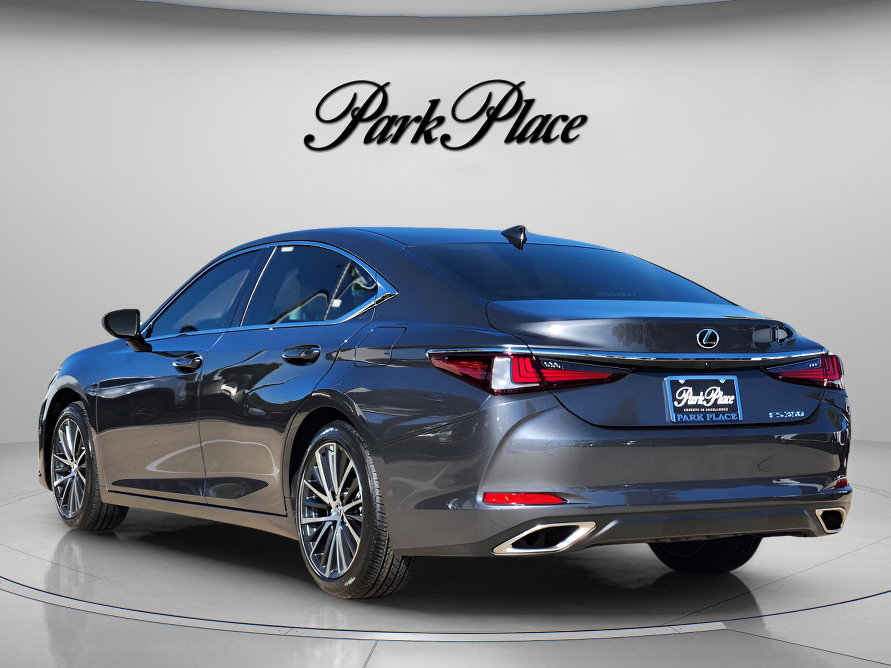 New 2025 Lexus ES 350 w/ Premium Package image 3