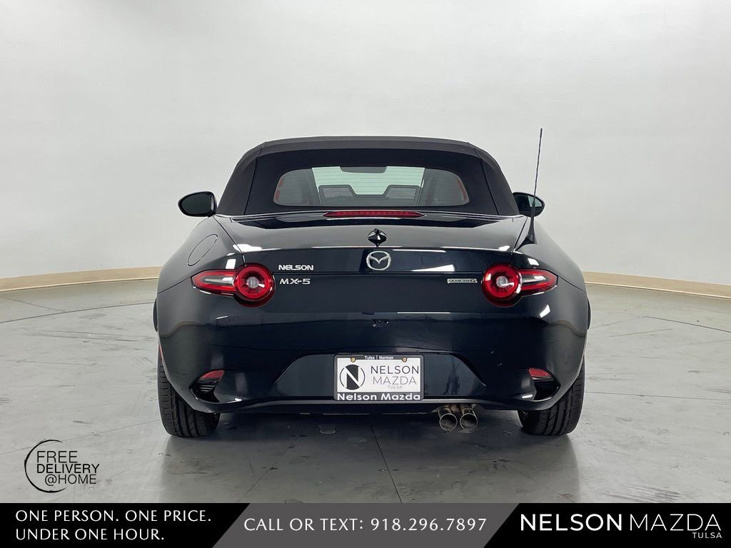 New 2025 MAZDA MX-5 Miata Grand Touring RWD image 8