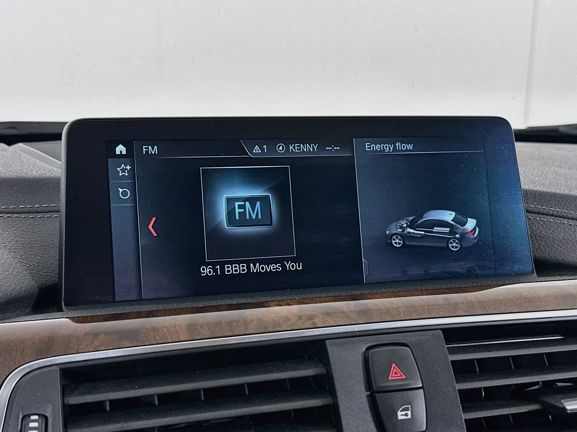 Used 2018 BMW 330e RWD image 21