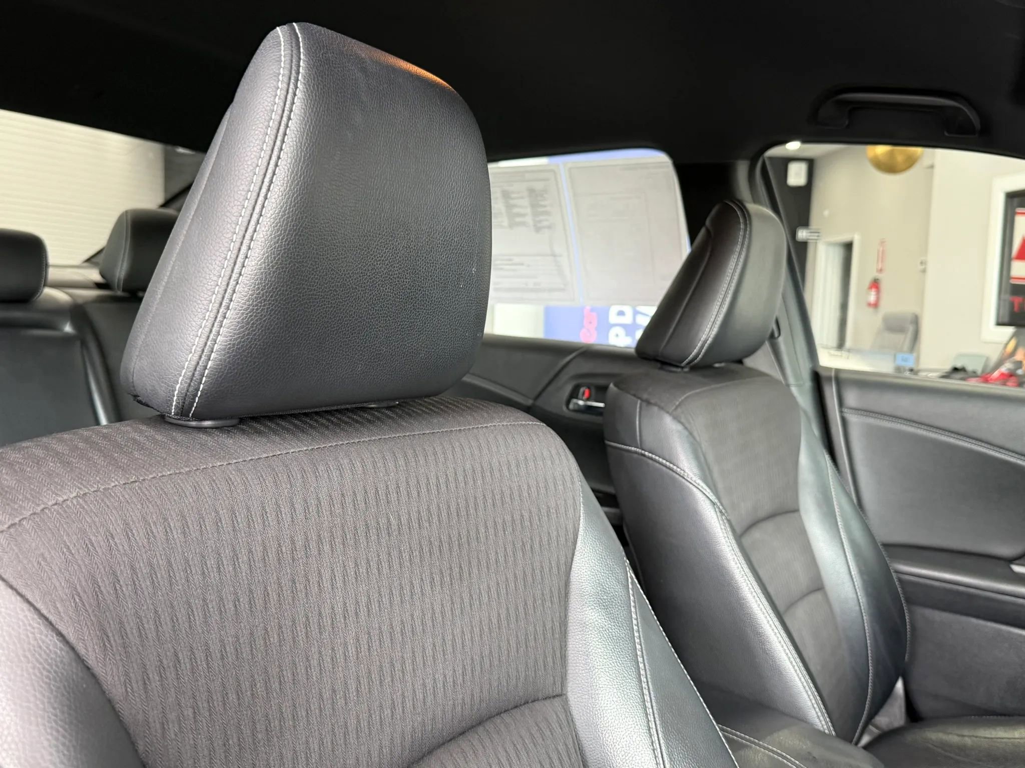 Used 2017 Honda Accord Sport image 21