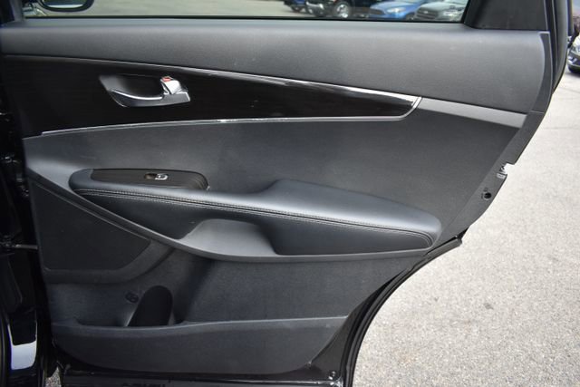 Used 2019 Kia Sorento L image 38