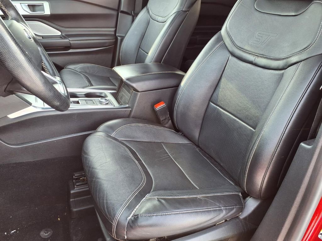 Used 2020 Ford Explorer ST w/ ST Street Pack image 6