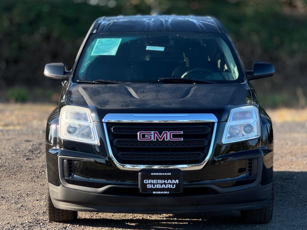 Used 2017 GMC Terrain SLE AWD/4WD image 2