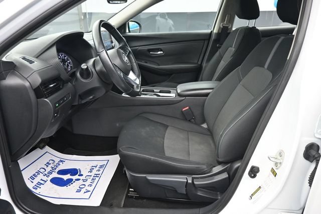 Used 2025 Nissan Sentra SV w/ All-Weather Package FWD image 11