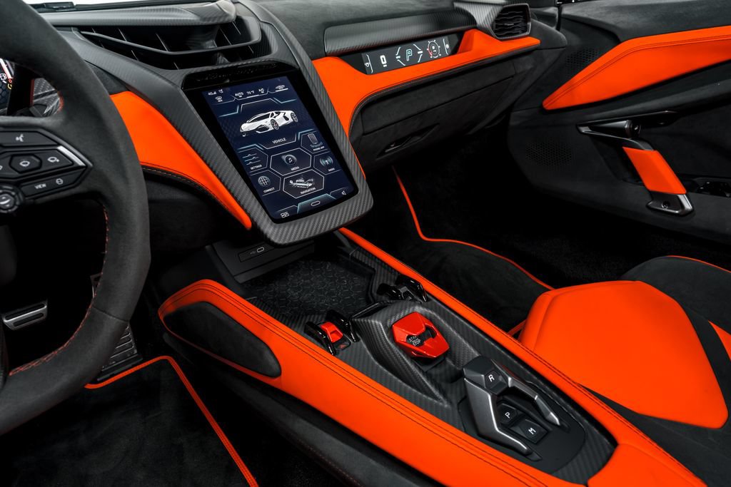 Used 2024 Lamborghini Revuelto AWD/4WD image 22