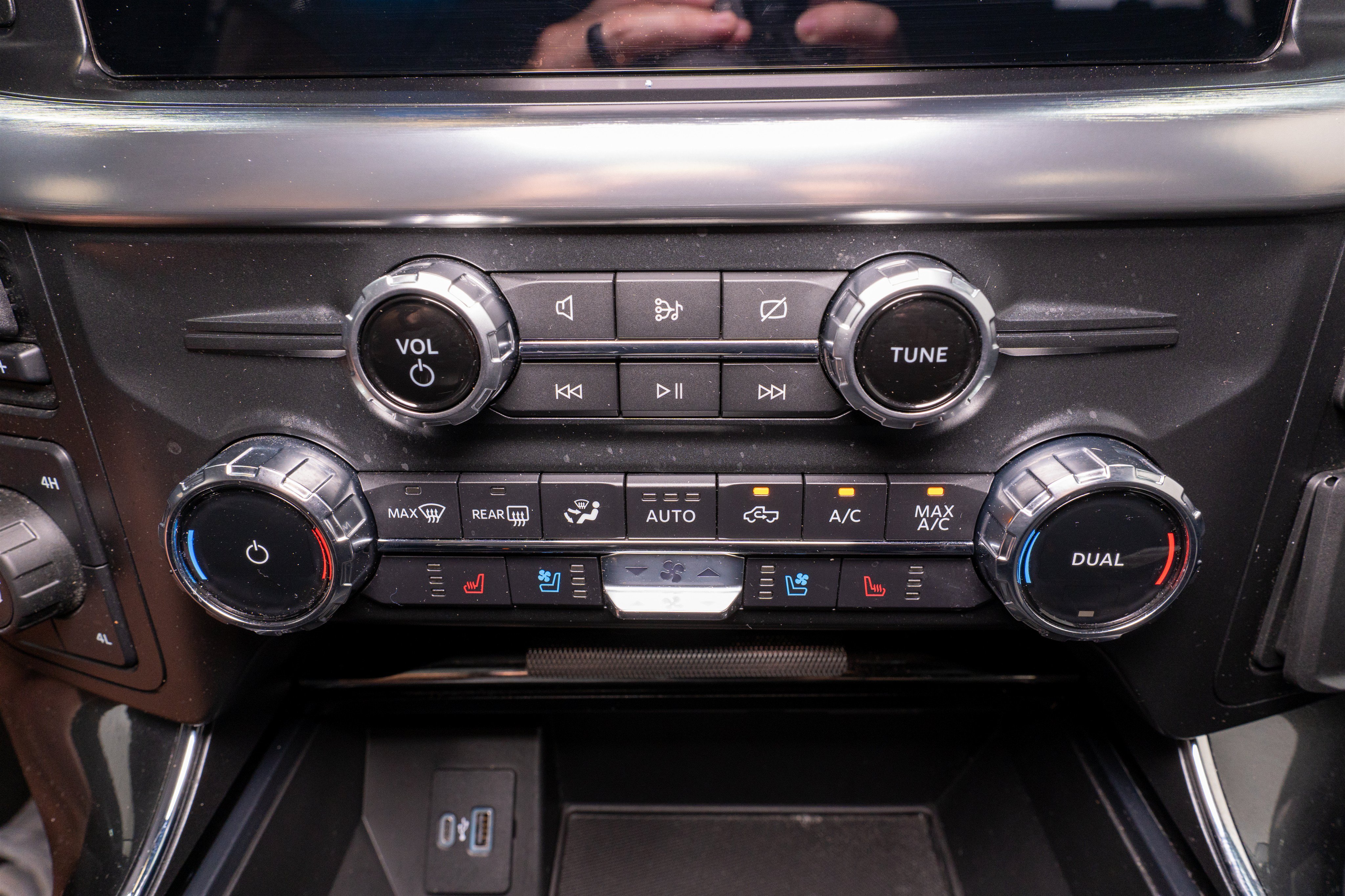 Used 2022 Ford F150 Lariat AWD/4WD image 28