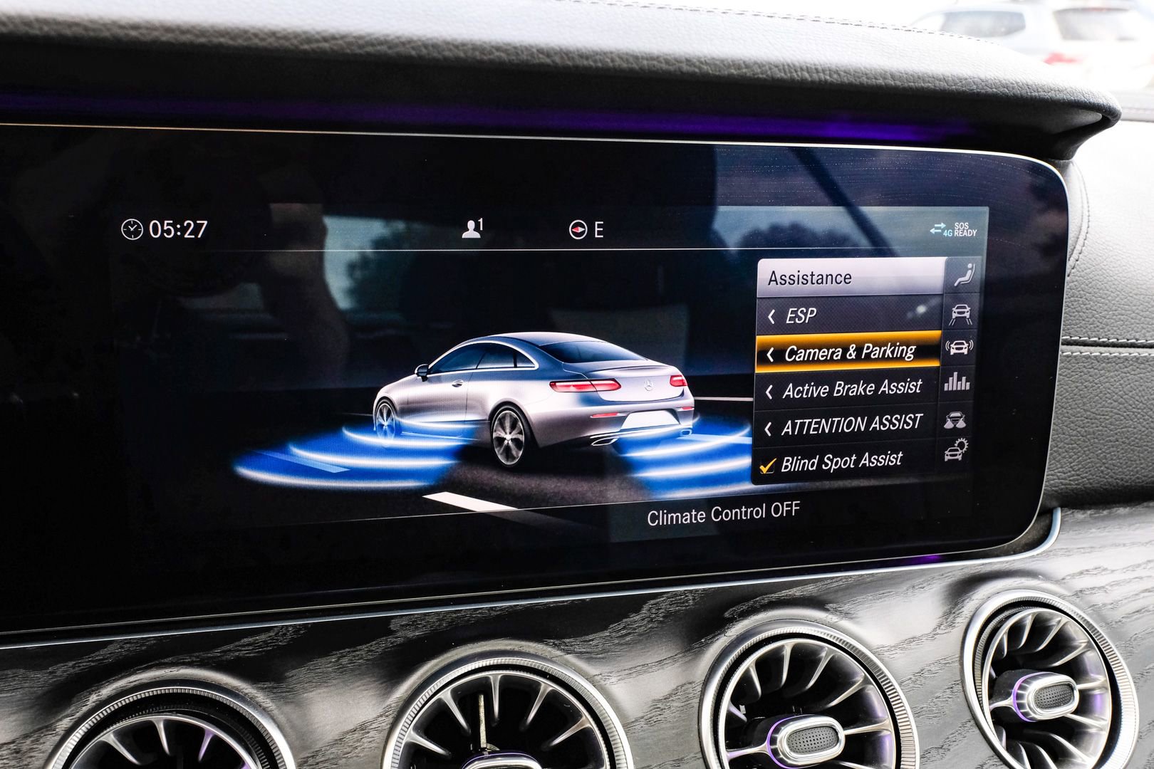 Used 2020 Mercedes-Benz E 450 Coupe image 31