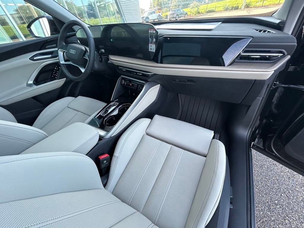 New 2025 Audi Q5 Premium Plus image 41
