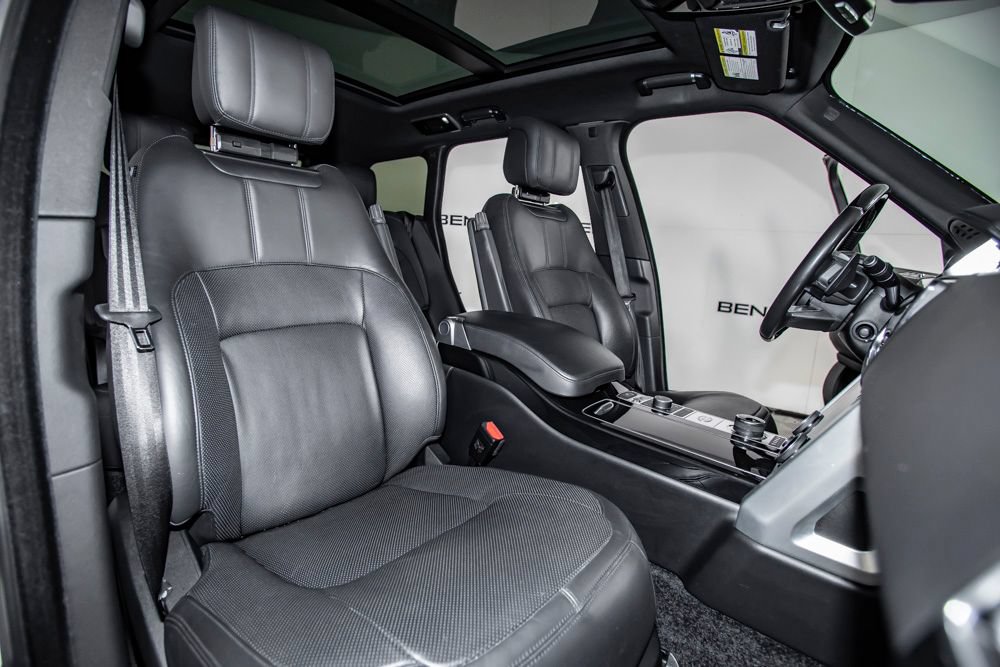 Used 2020 Land Rover Range Rover HSE AWD/4WD image 16