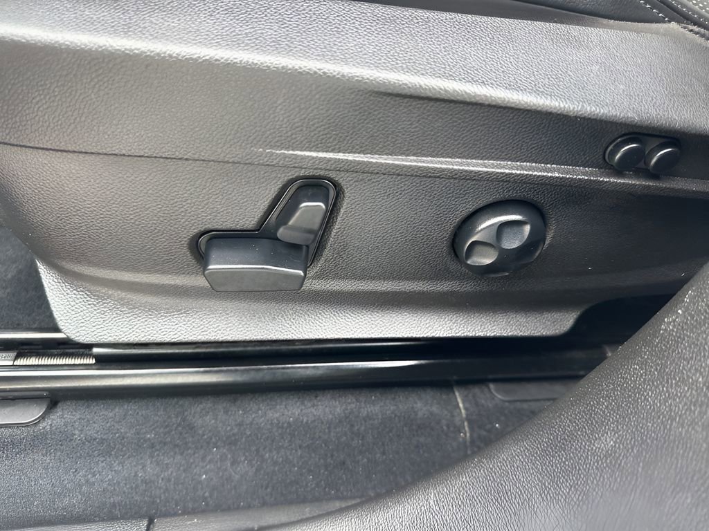 Used 2022 Alfa Romeo Stelvio Veloce image 12