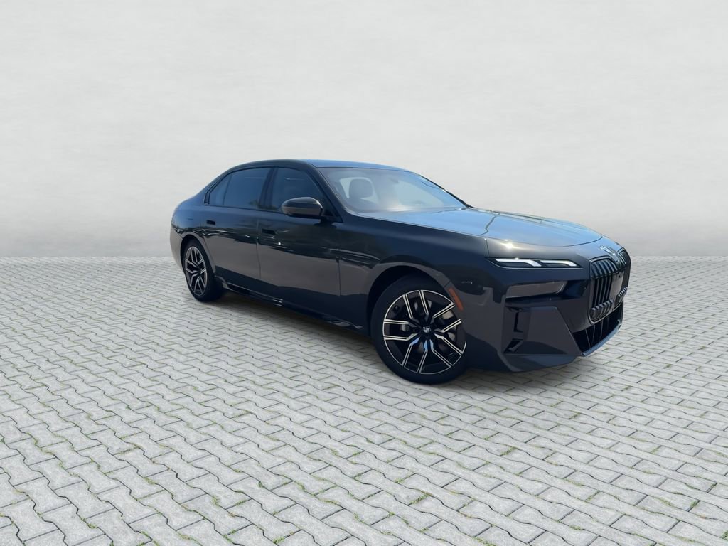 New 2026 BMW 740i xDrive AWD/4WD image 2
