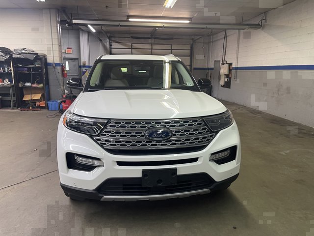 Certified 2021 Ford Explorer Limited w/ Equipment Group 301A image 2