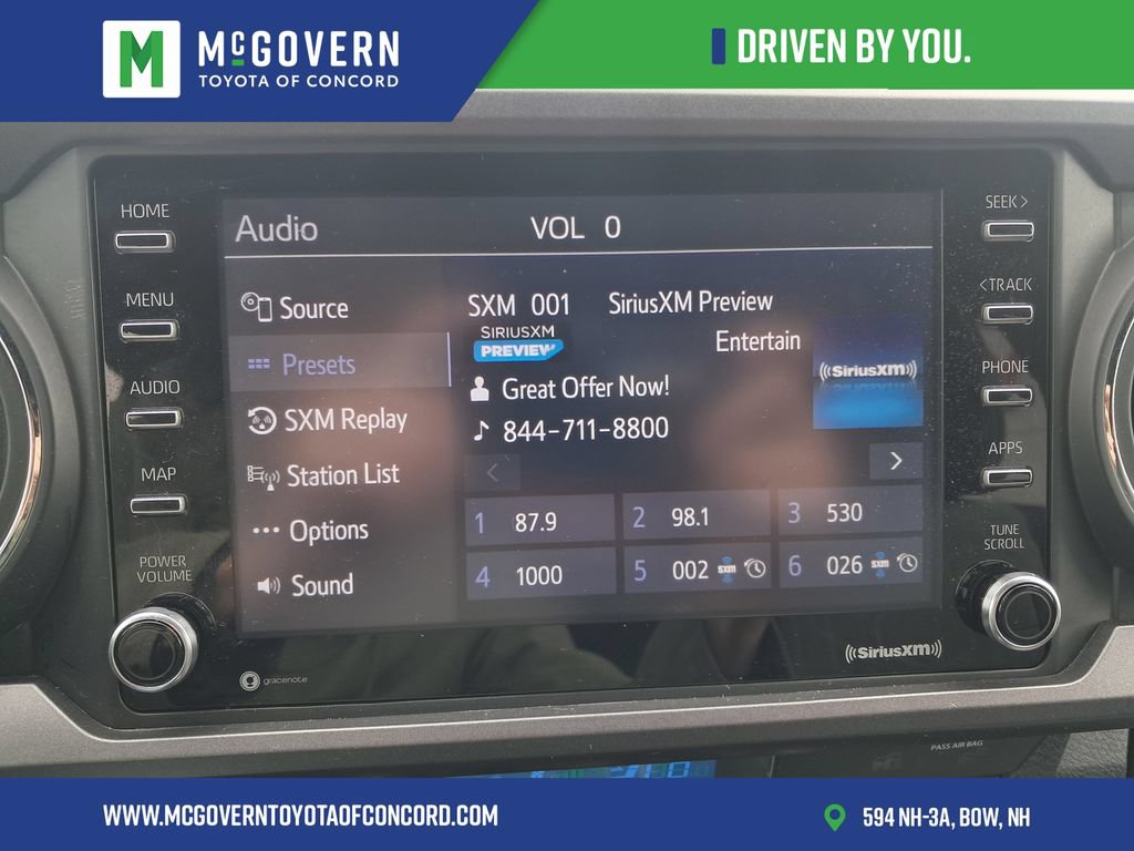Used 2021 Toyota Tacoma TRD Off-Road w/ Technology Package AWD/4WD image 29