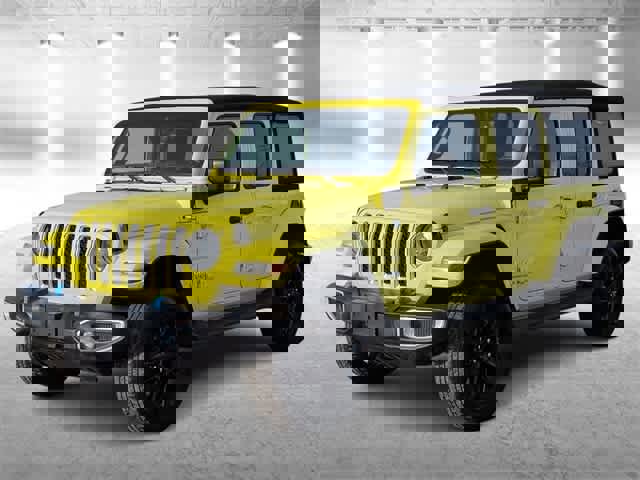 Used 2023 Jeep Wrangler Sahara w/ Cold Weather Group image 4