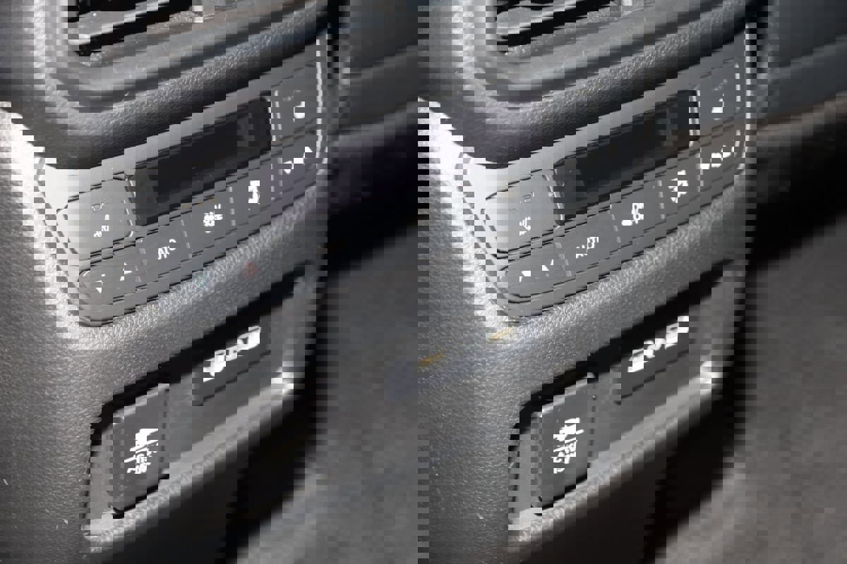 Used 2023 Honda Pilot Elite image 50