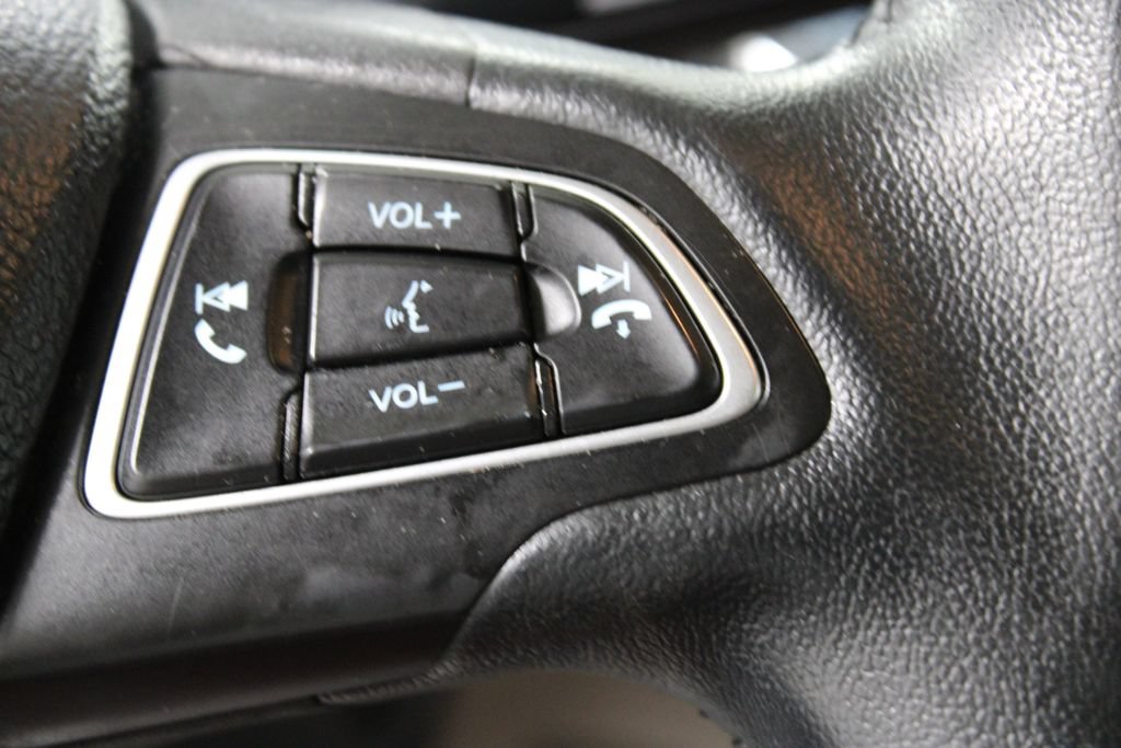 Used 2020 Ford EcoSport SE FWD image 36
