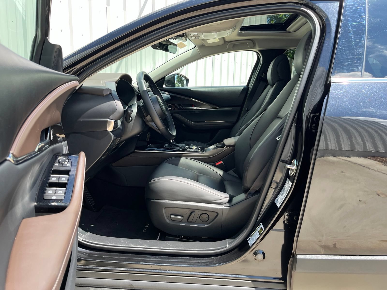 Certified 2025 MAZDA CX-30 AWD 2.5 S w/ Premium Package image 10