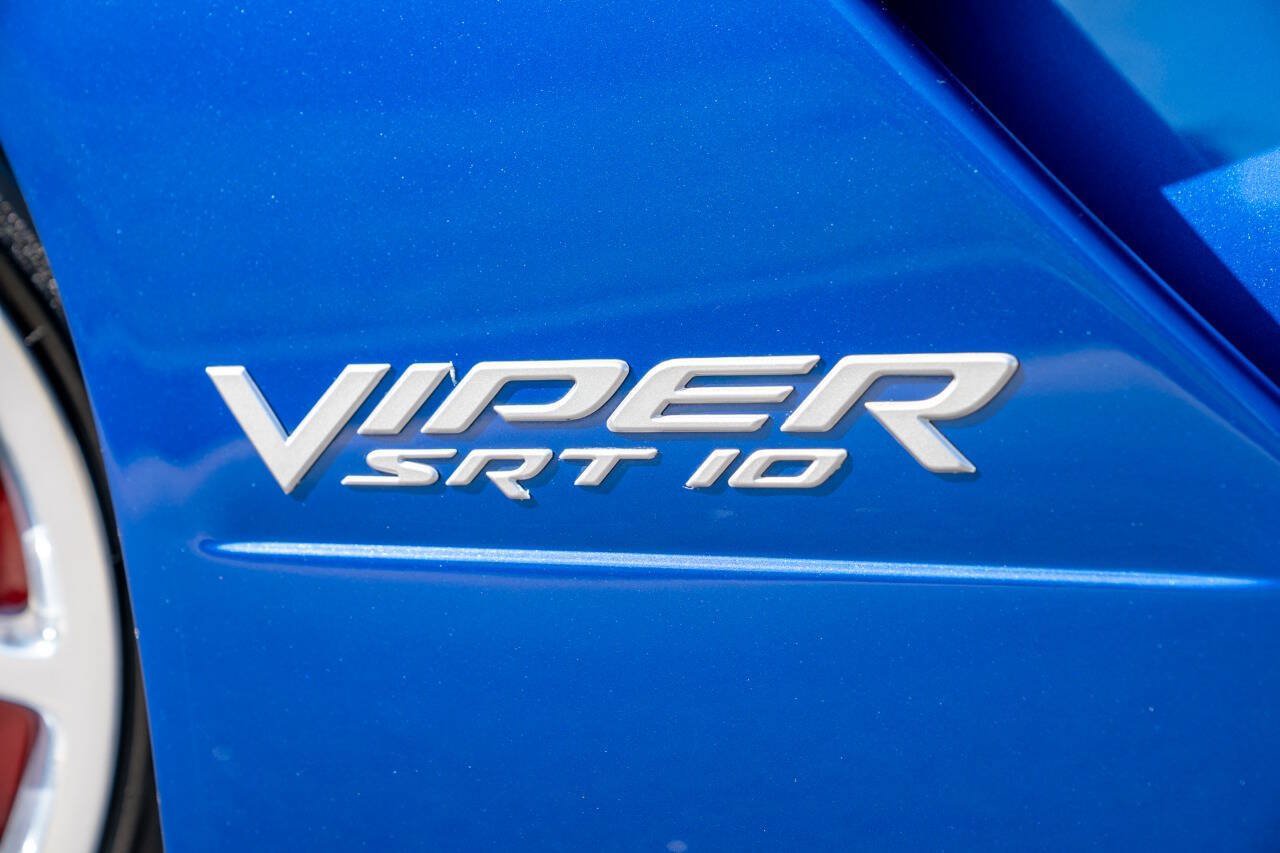 Used 2006 Dodge Viper SRT-10 RWD image 51