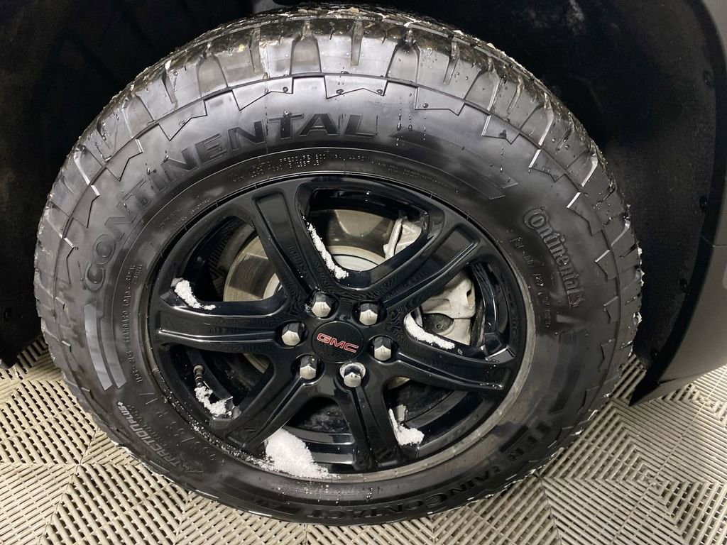 Certified 2023 GMC Acadia AT4 w/ Trailering Package image 10