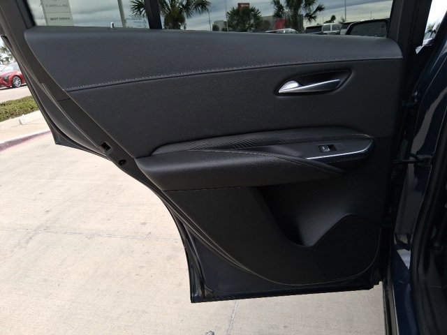 Used 2025 Cadillac XT4 Premium Luxury image 20