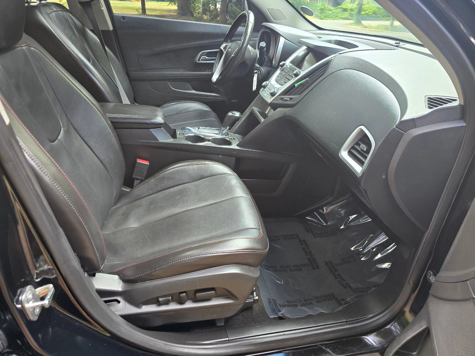 Used 2017 Chevrolet Equinox Premier w/ Enhanced Convenience Package AWD/4WD image 11