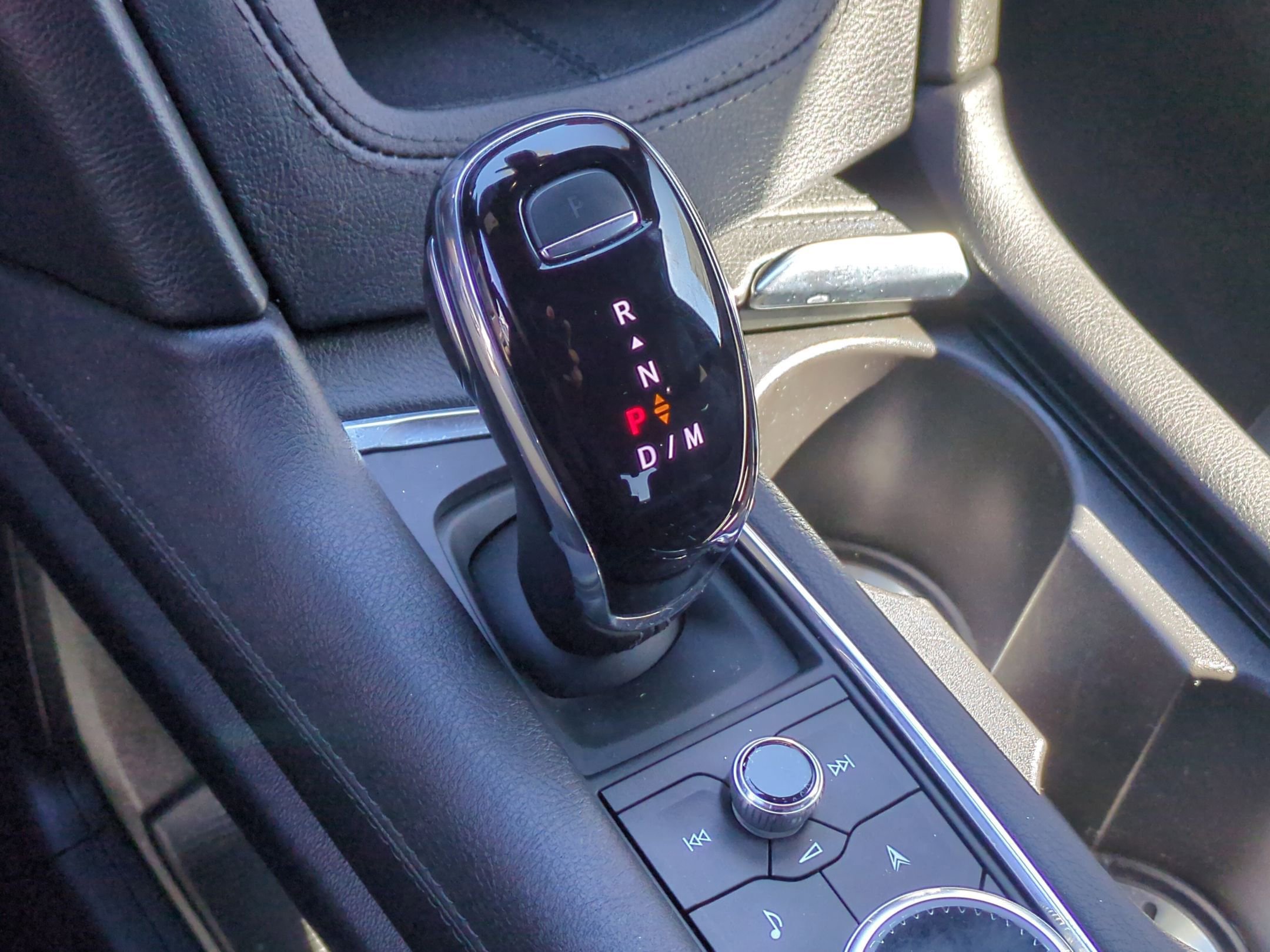 Certified 2023 Cadillac XT6 Sport image 16