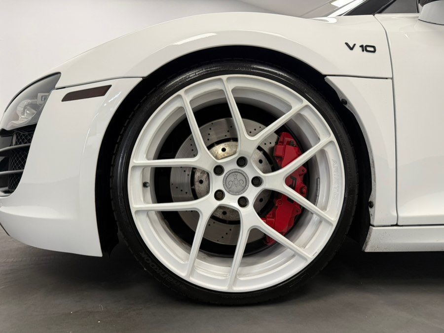 Used 2011 Audi R8 V10 AWD/4WD image 81