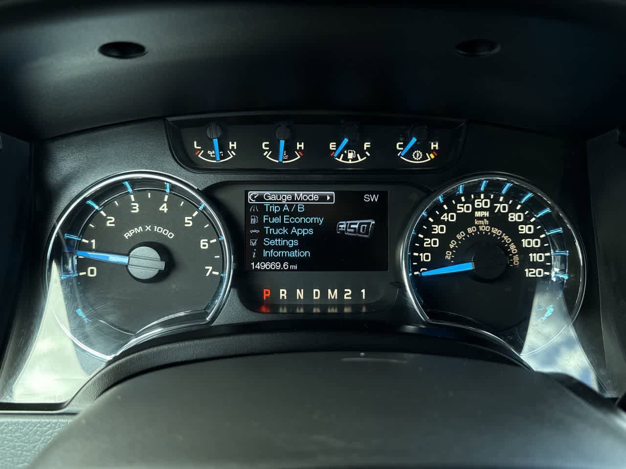 Used 2014 Ford F150 XLT w/ Equipment Group 302A Luxury AWD/4WD image 17