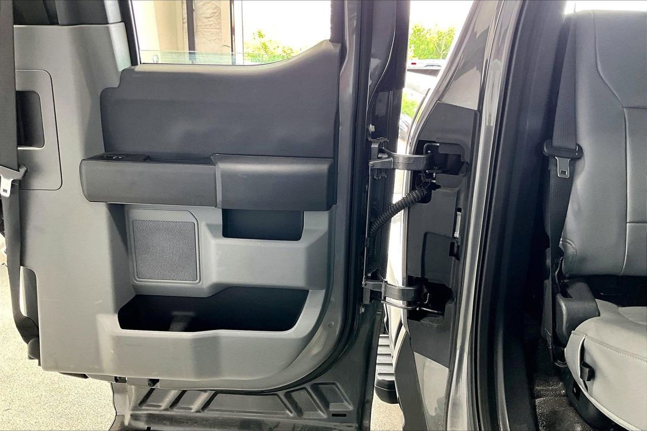 Used 2025 Ford F250 XL RWD image 23