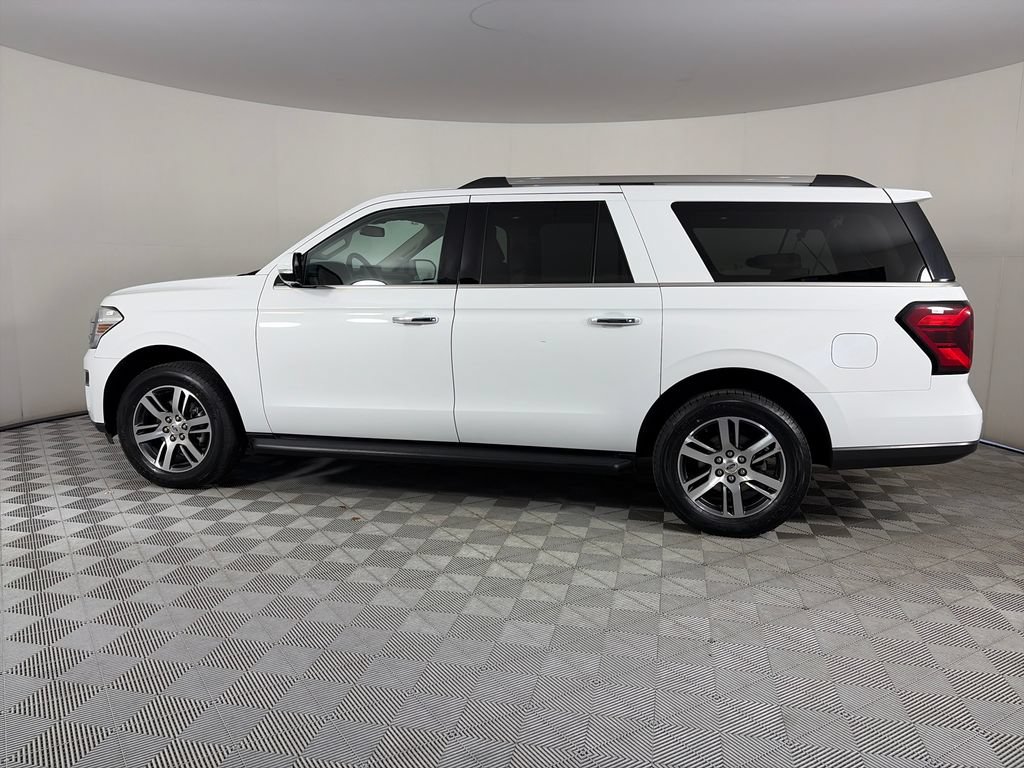 Used 2024 Ford Expedition Max Limited AWD/4WD image 4