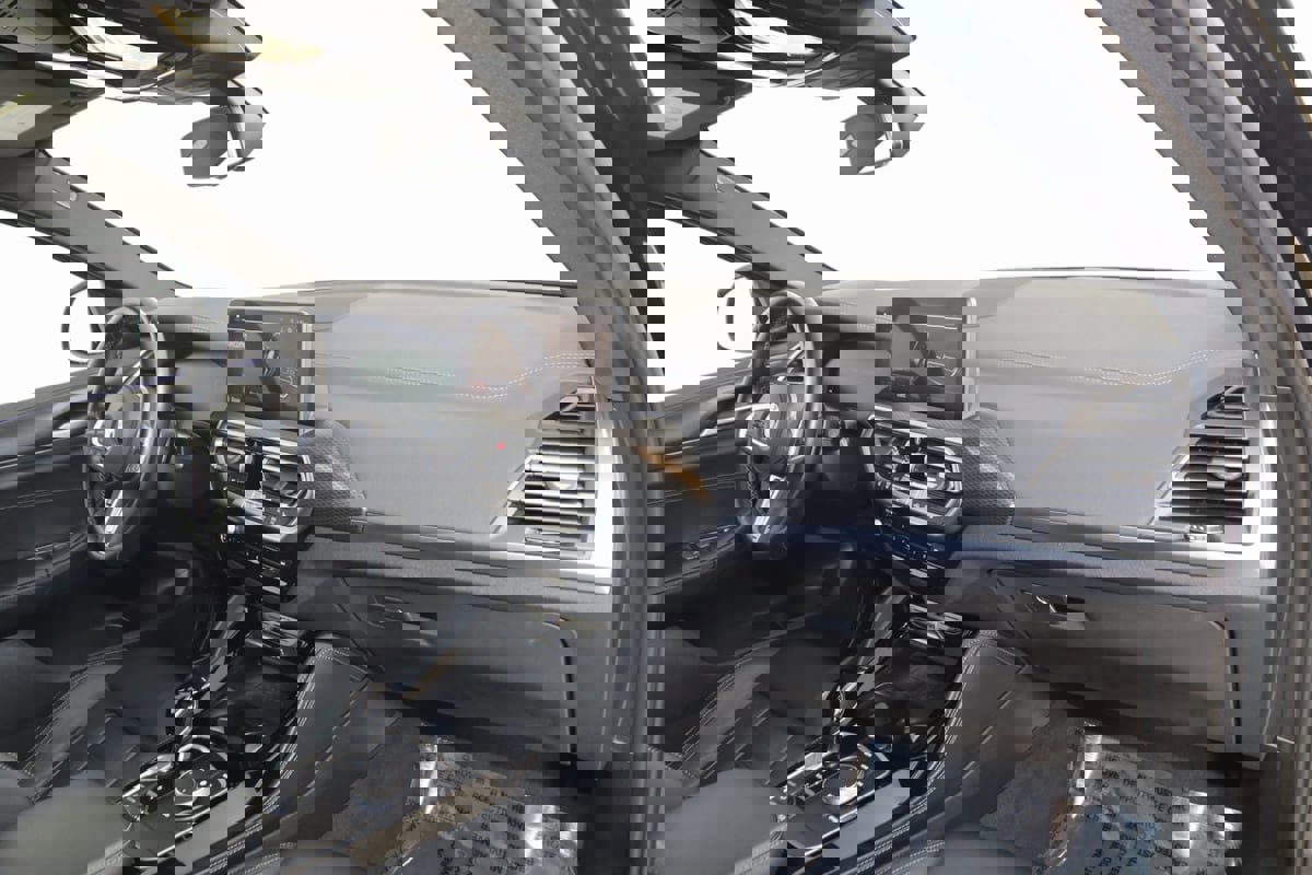 Used 2023 BMW X4 M40i w/ Premium Package image 48