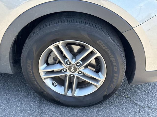 Used 2017 Hyundai Santa Fe Sport w/ 2.4L Tech Package 04 AWD/4WD image 7