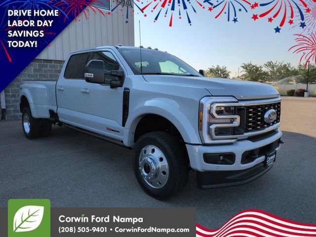 New 2026 Ford F450 Platinum w/ FX4 Off-Road Package