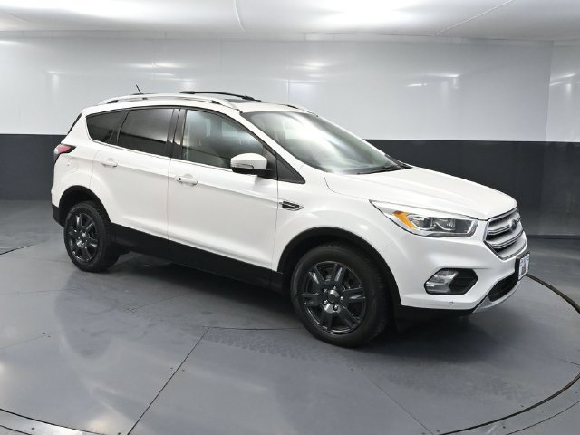 Used 2018 Ford Escape Titanium AWD/4WD image 1