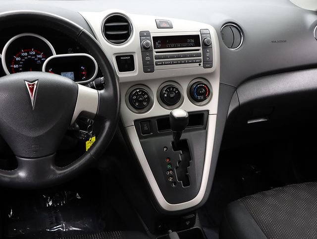 Used 2009 Pontiac Vibe AWD w/ Sun And Sound Package image 14