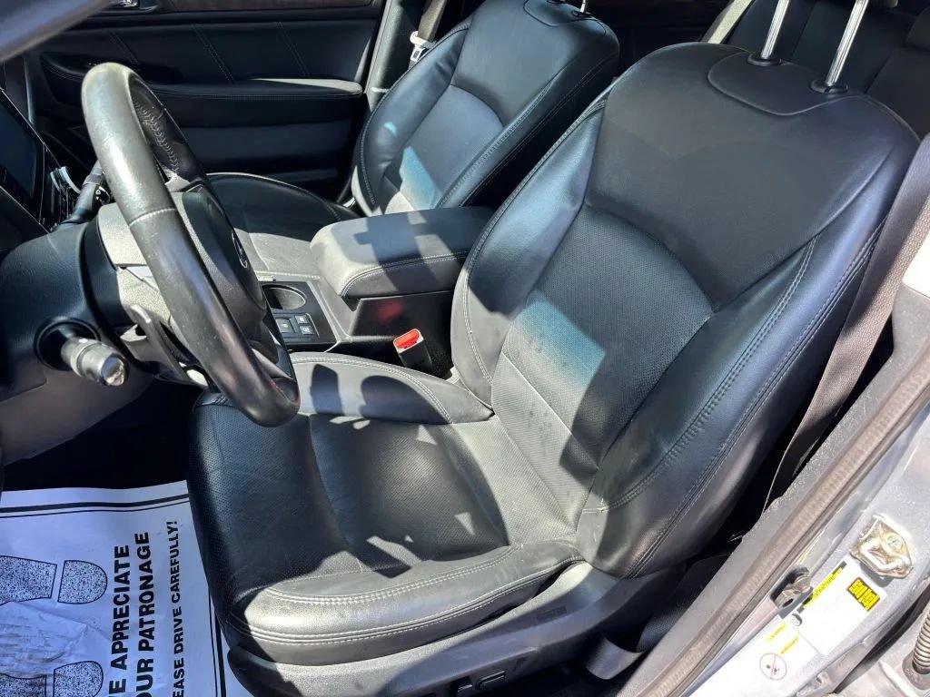 Used 2019 Subaru Outback 2.5i Limited AWD/4WD image 12