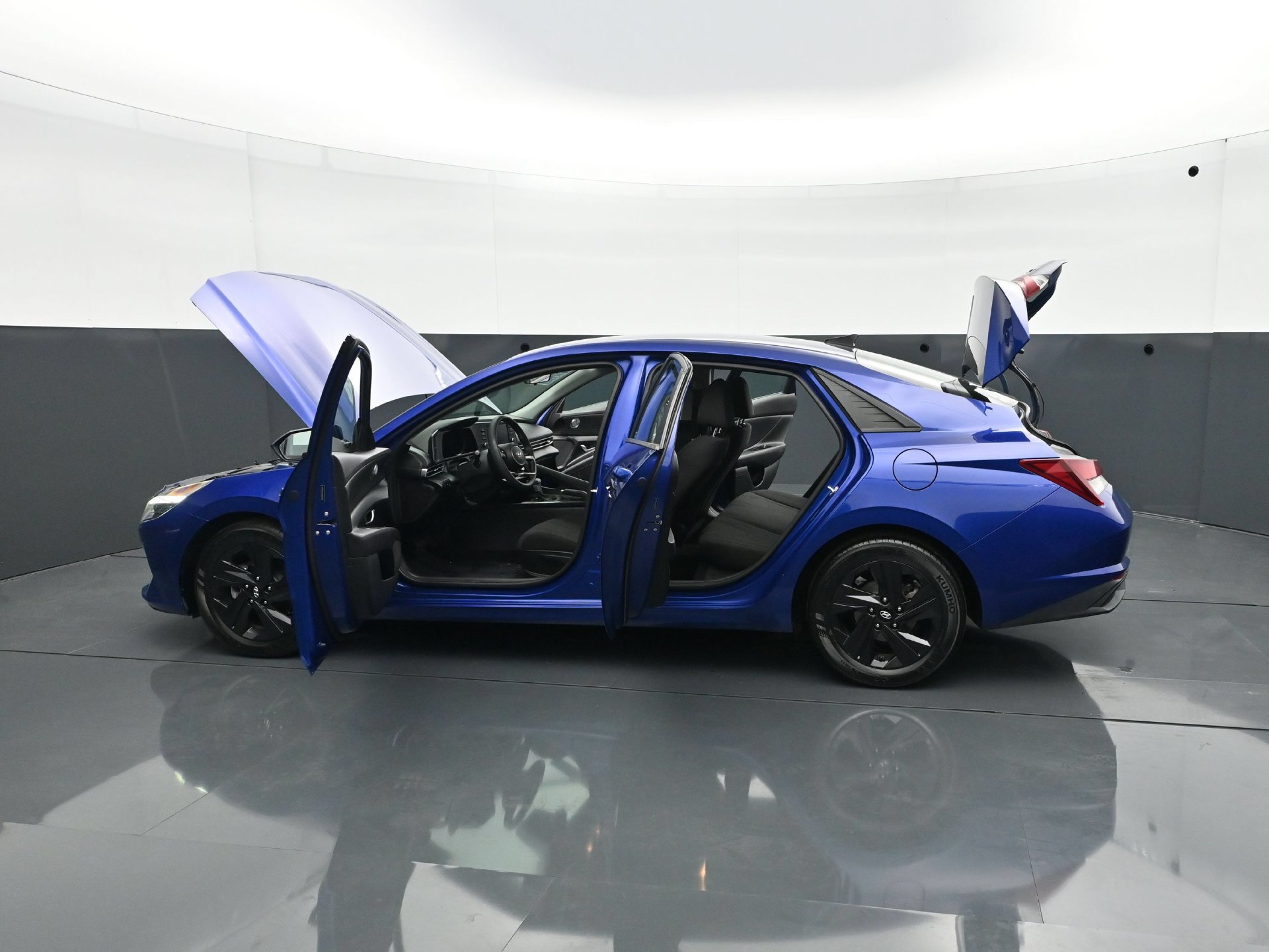 Used 2021 Hyundai Elantra SEL FWD image 31