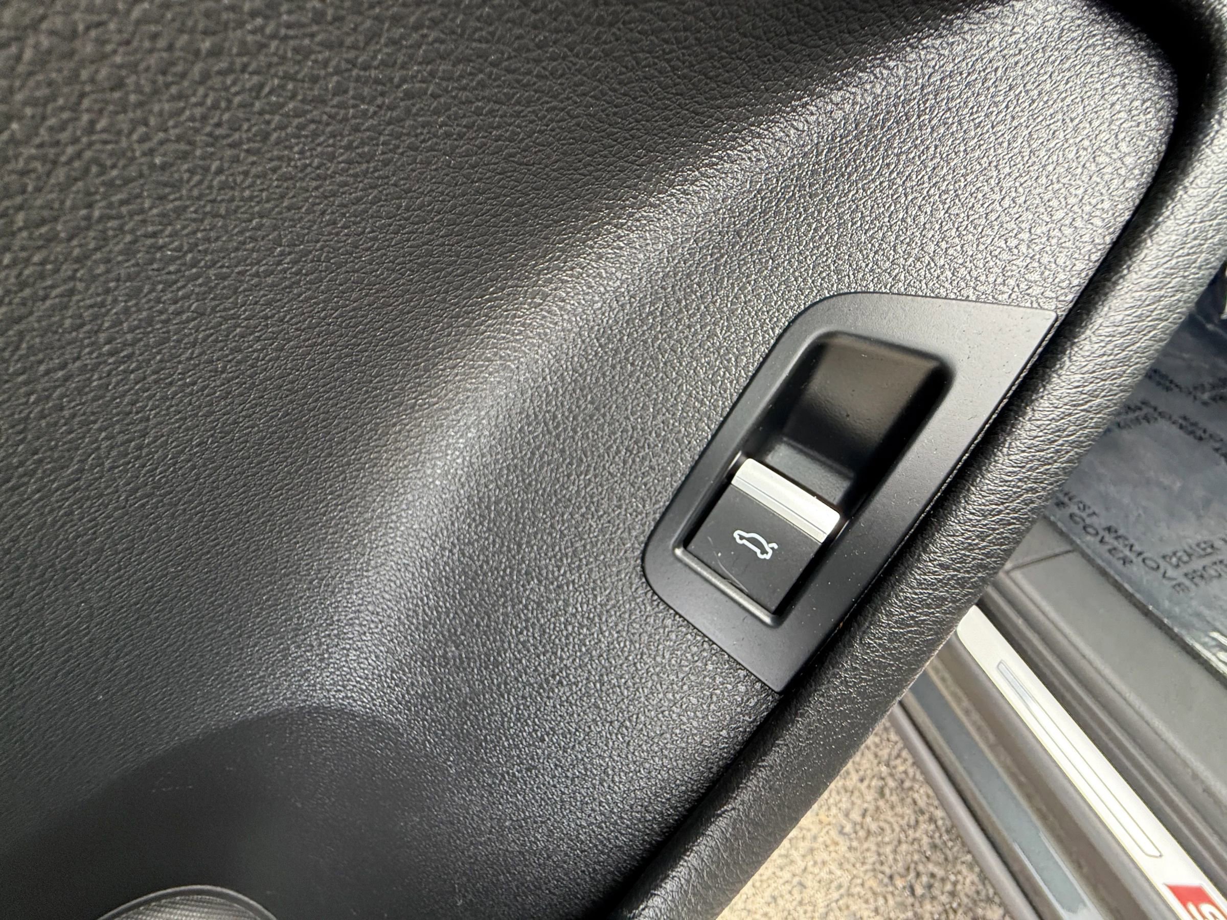 Used 2022 Audi SQ7 Prestige w/ Prestige Package image 29