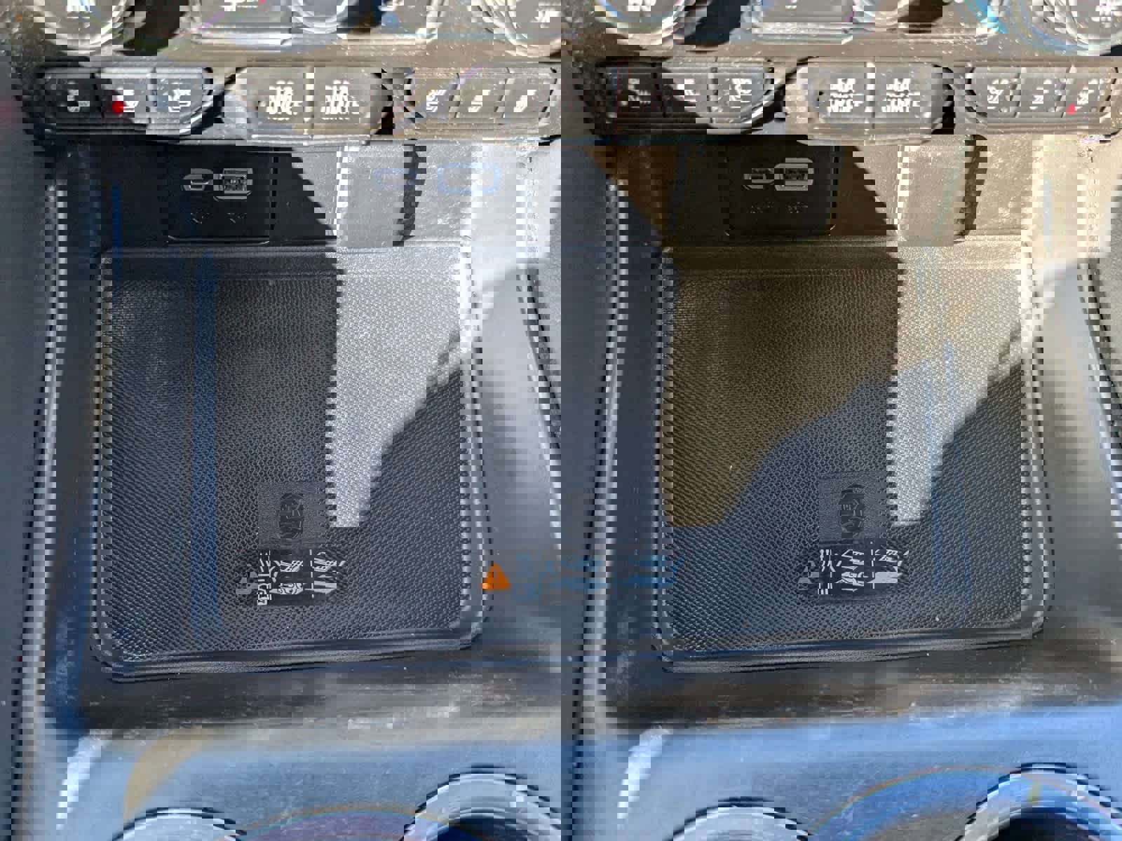 Used 2023 GMC Yukon AT4 w/ Max Trailering Package image 25