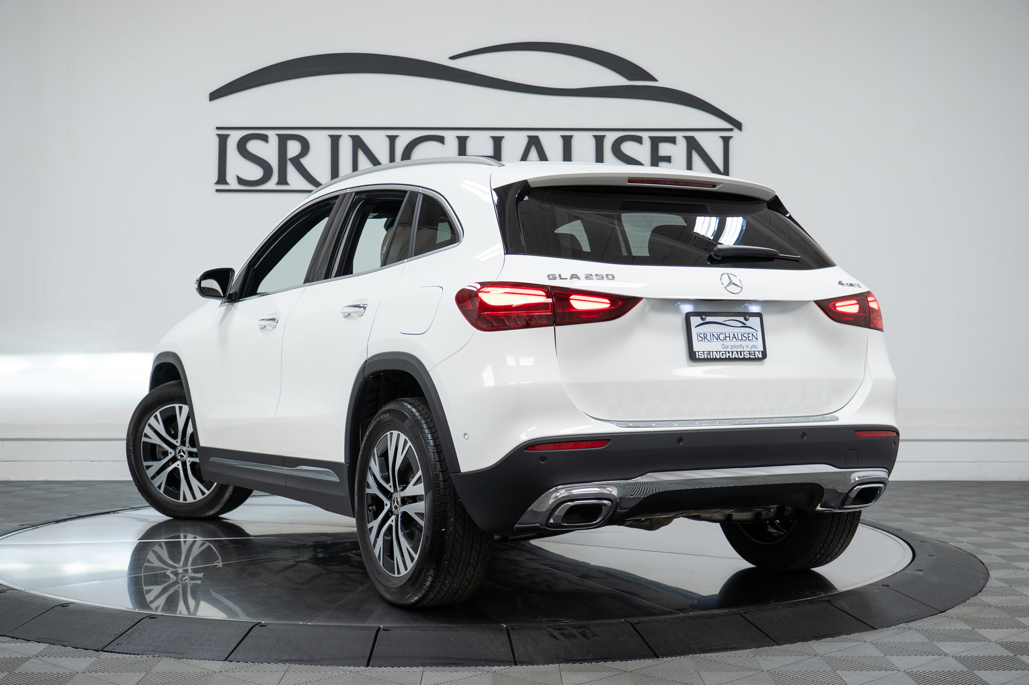 Used 2025 Mercedes-Benz GLA 250 4MATIC image 28