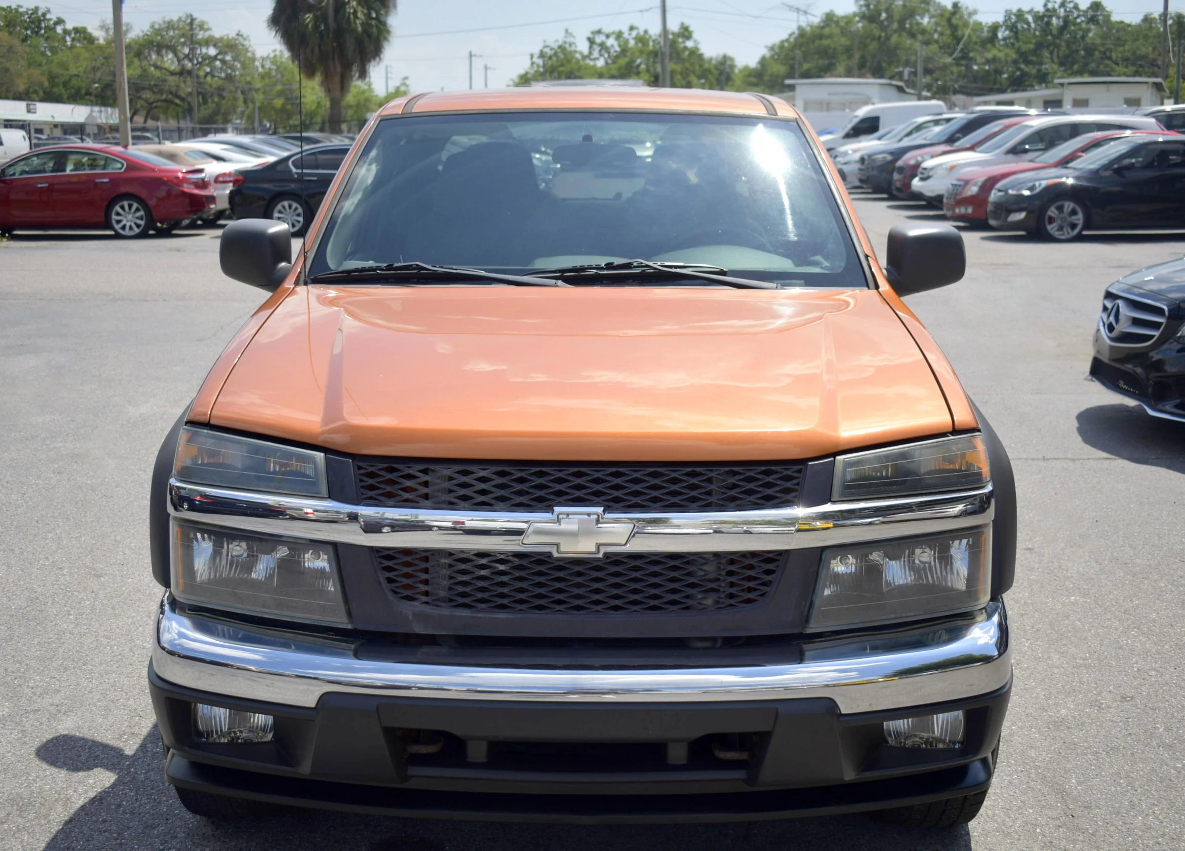 Used 2005 Chevrolet Colorado LS image 2