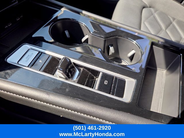 Used 2025 Volkswagen Atlas SE AWD/4WD image 26