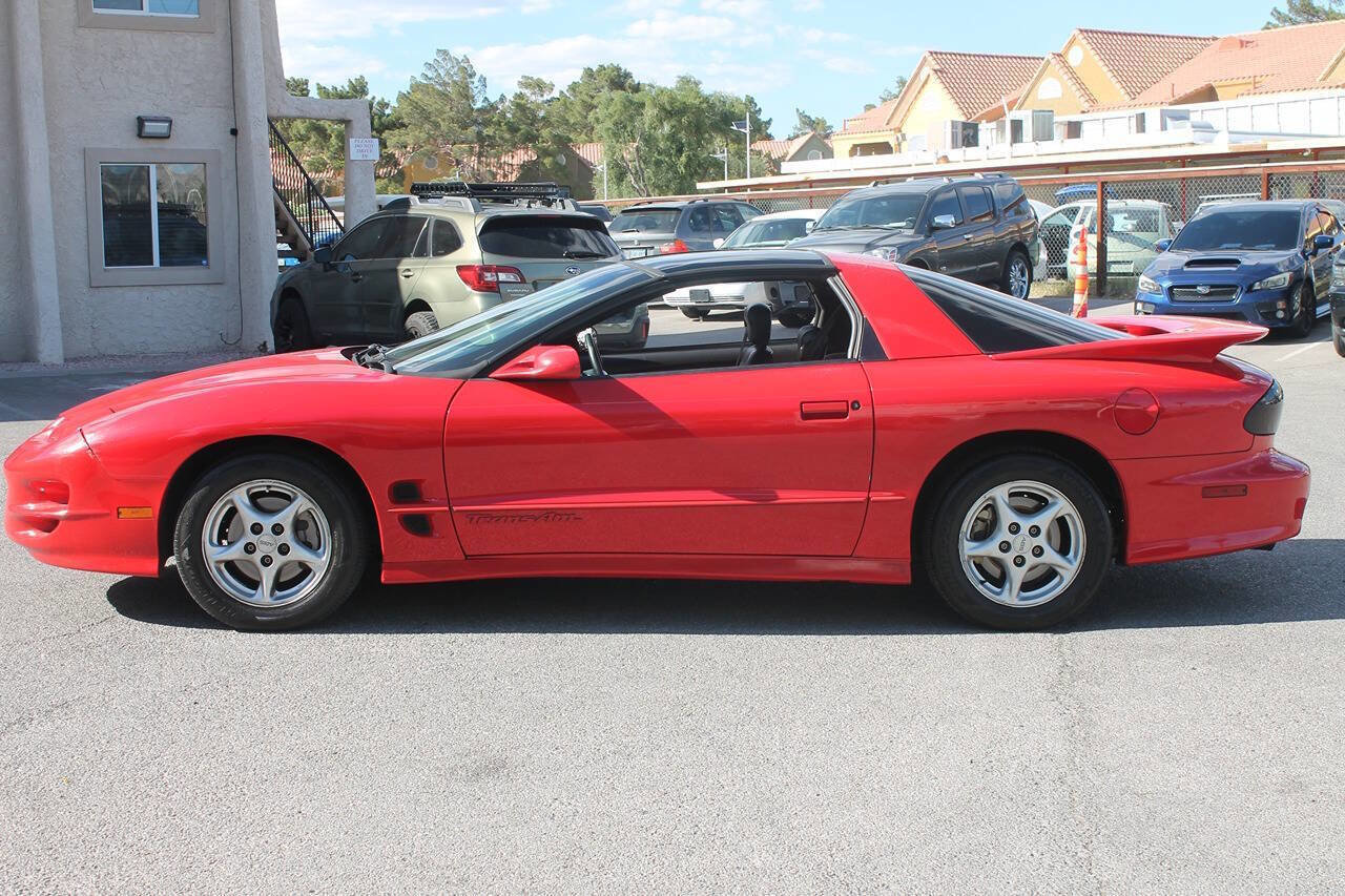 Used 2000 Pontiac Firebird Formula w/ Security Pkg RWD image 4