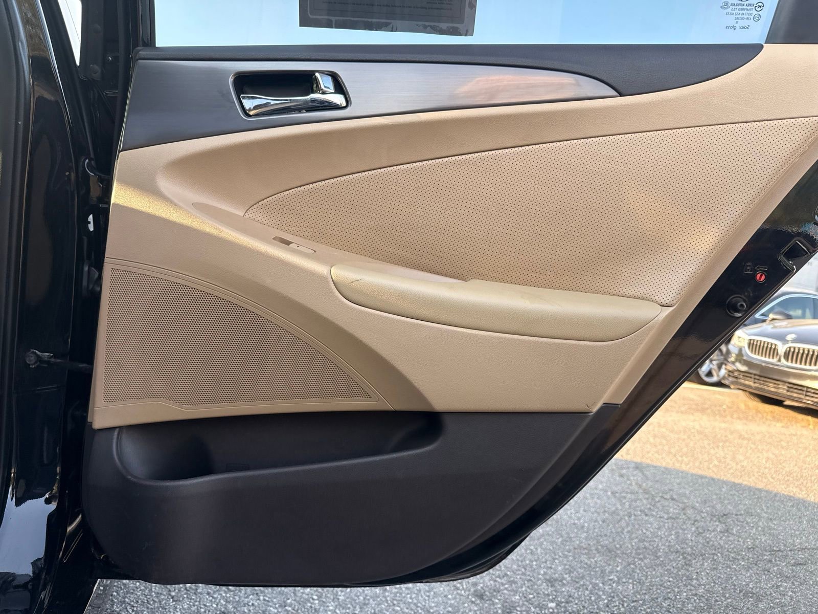 Used 2014 Hyundai Sonata Limited w/ Panoramic Sunroof Package 02 image 29