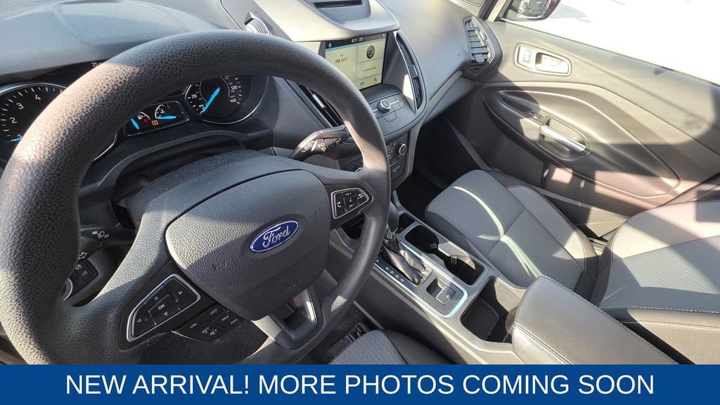 Used 2018 Ford Escape SE w/ SE Sync 3 Package image 12