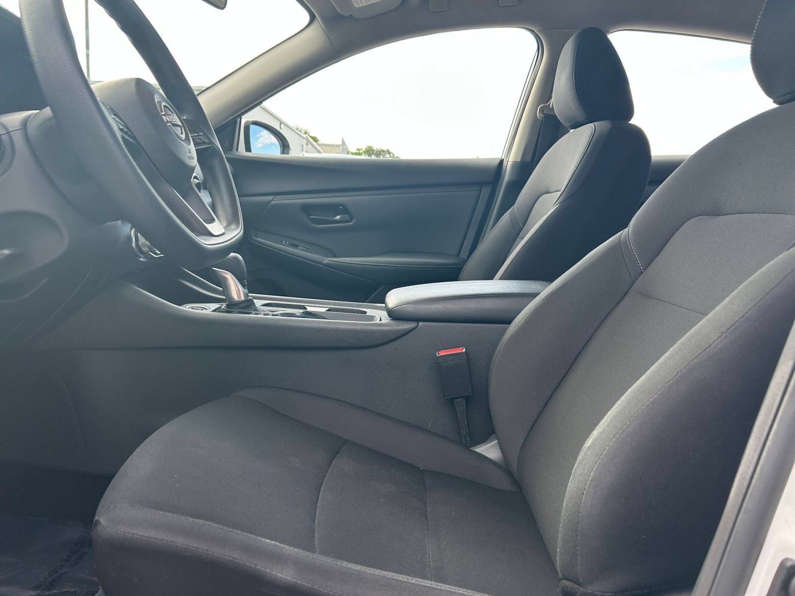 Used 2025 Nissan Sentra S FWD image 18