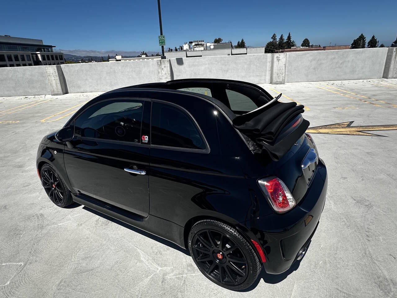 Used 2014 FIAT 500 GQ Edition w/ Comfort/Convenience Group FWD image 4